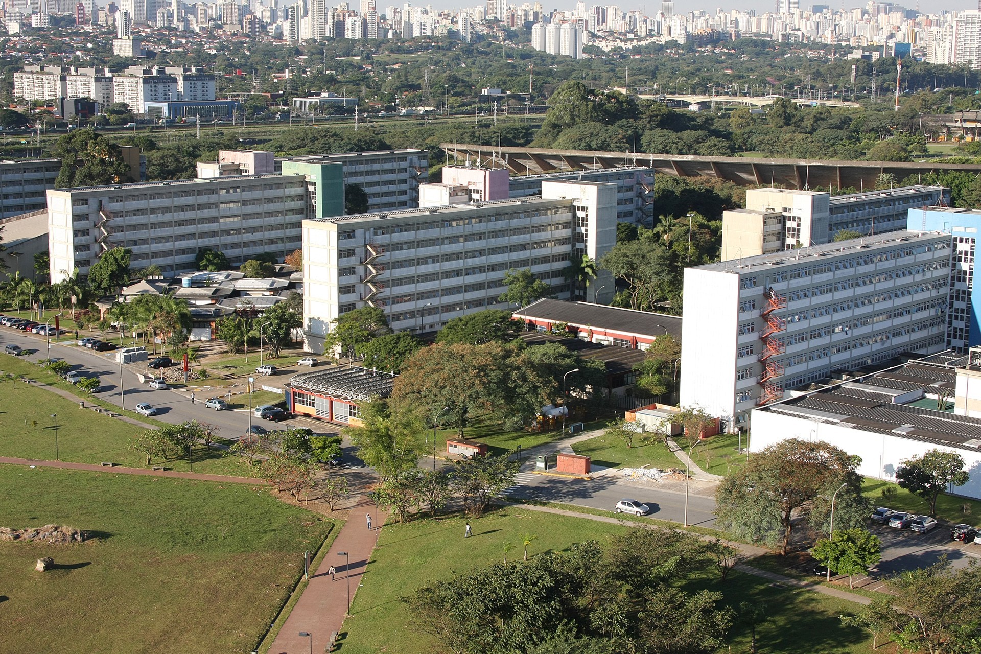 Estudo de Caso : Universidade X